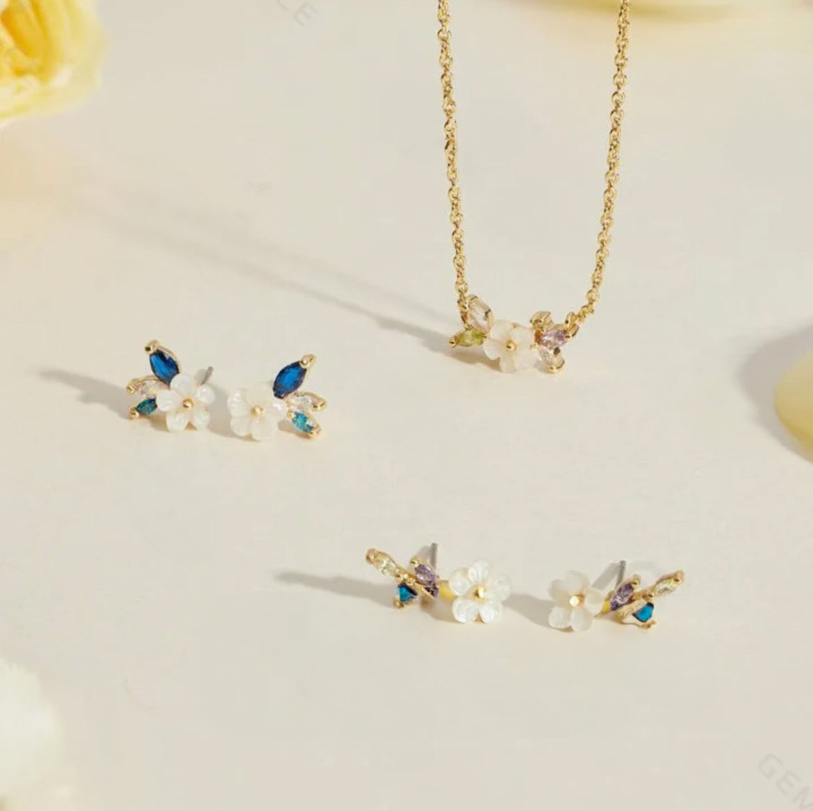 Pearl blue image 4