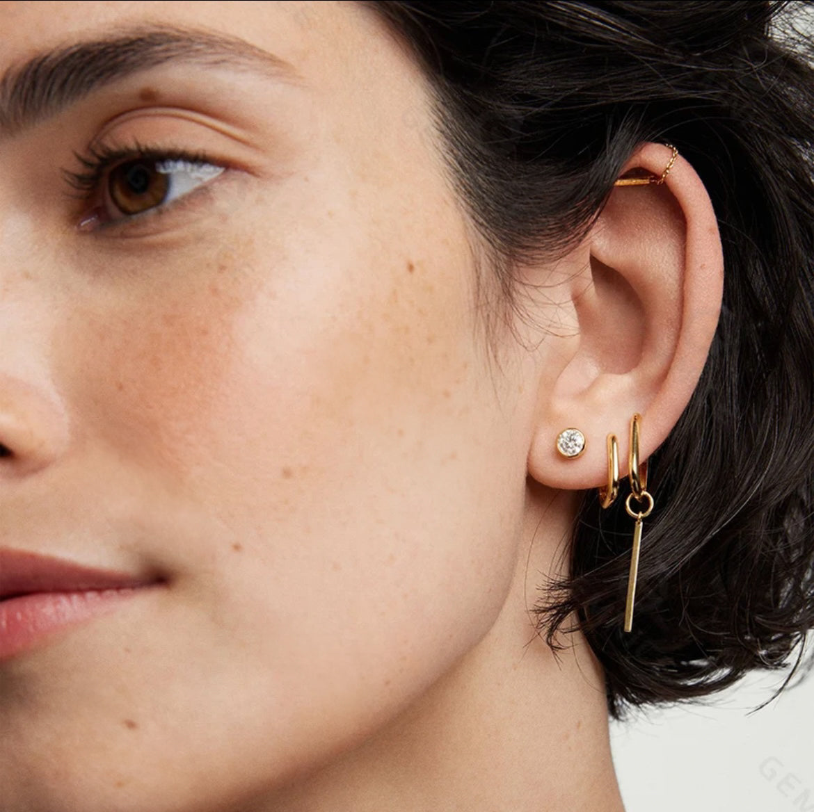 Simple Stud image 1