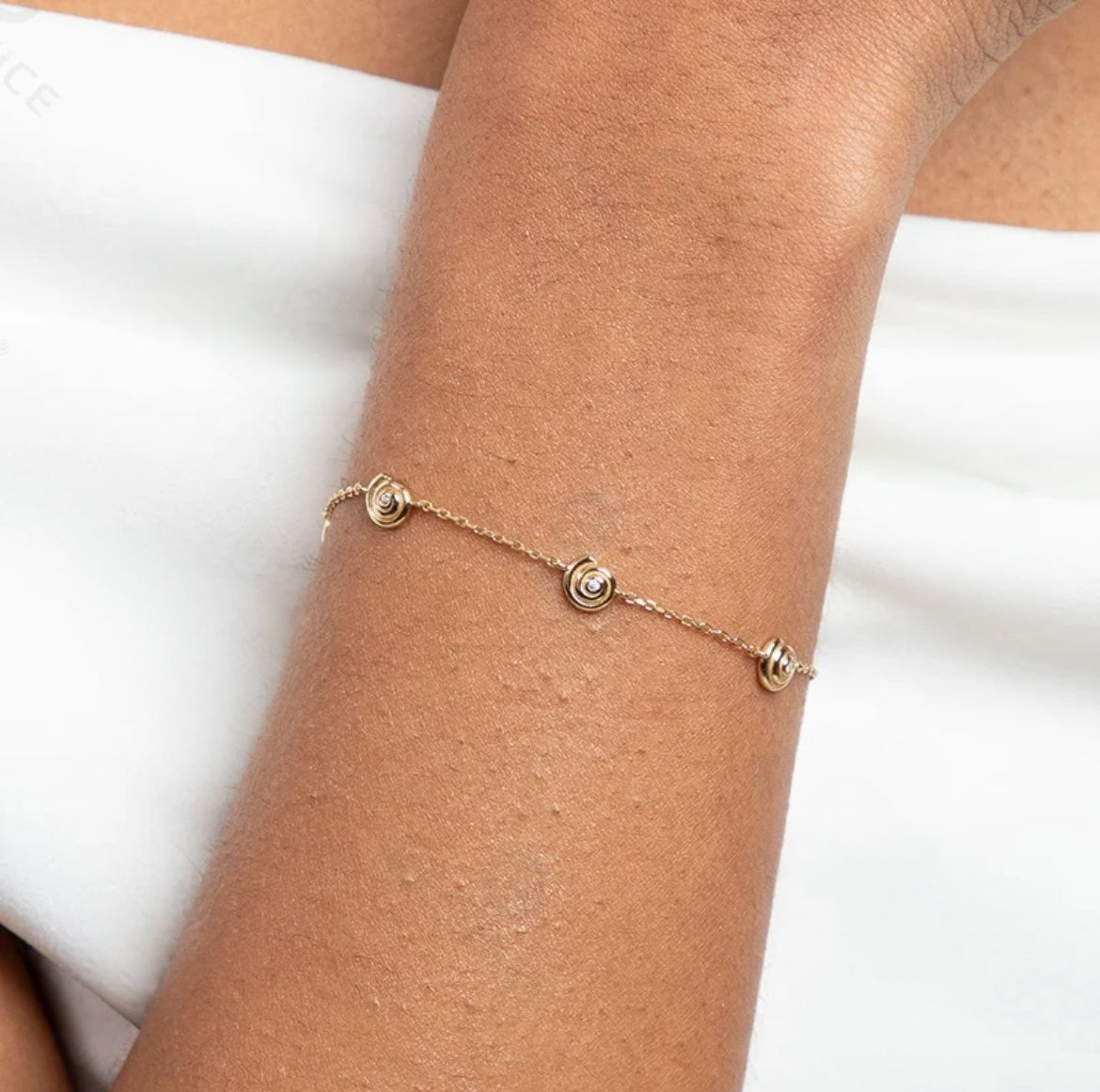 Shell Bracelet image 2