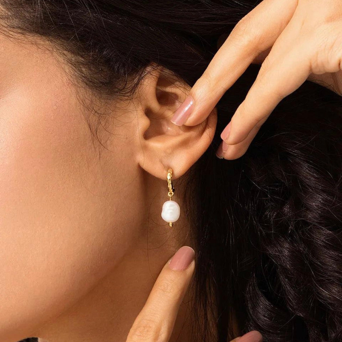 Freshwater Pearl Earrings