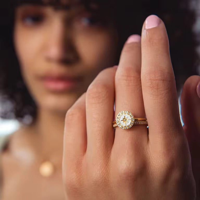 Starburst “A piece of set”