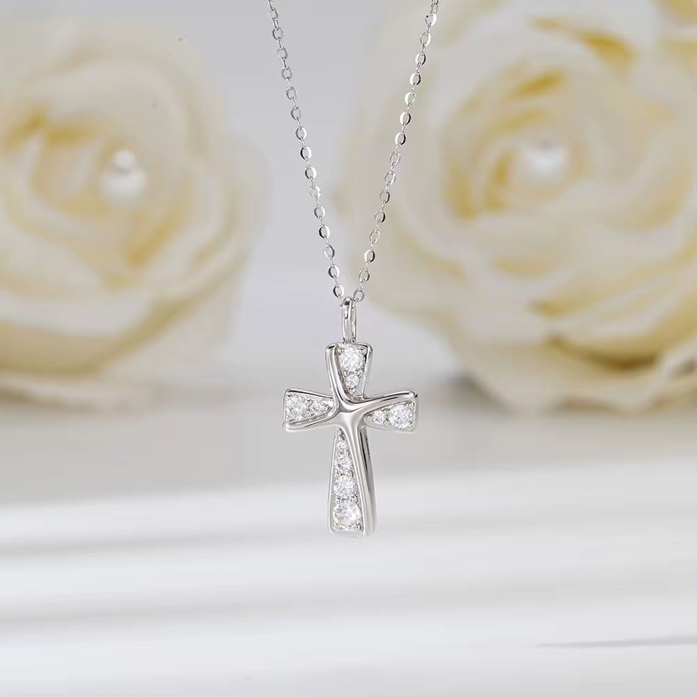 Cross Pendant Necklace