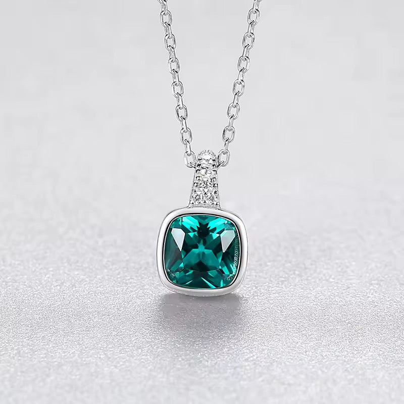 Emerald Green Necklace
