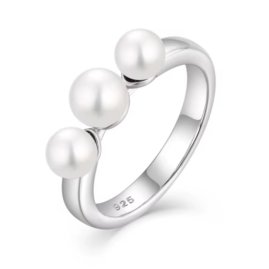 Pearl Ring