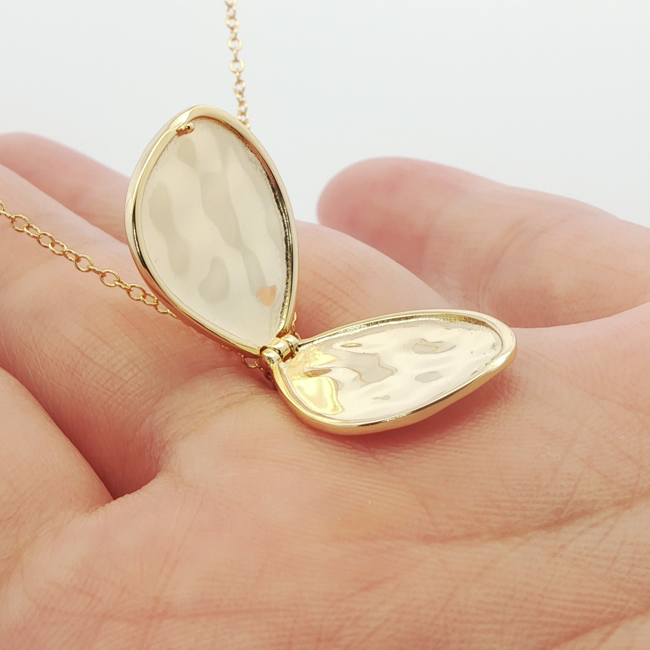 Pebble Photo Locket