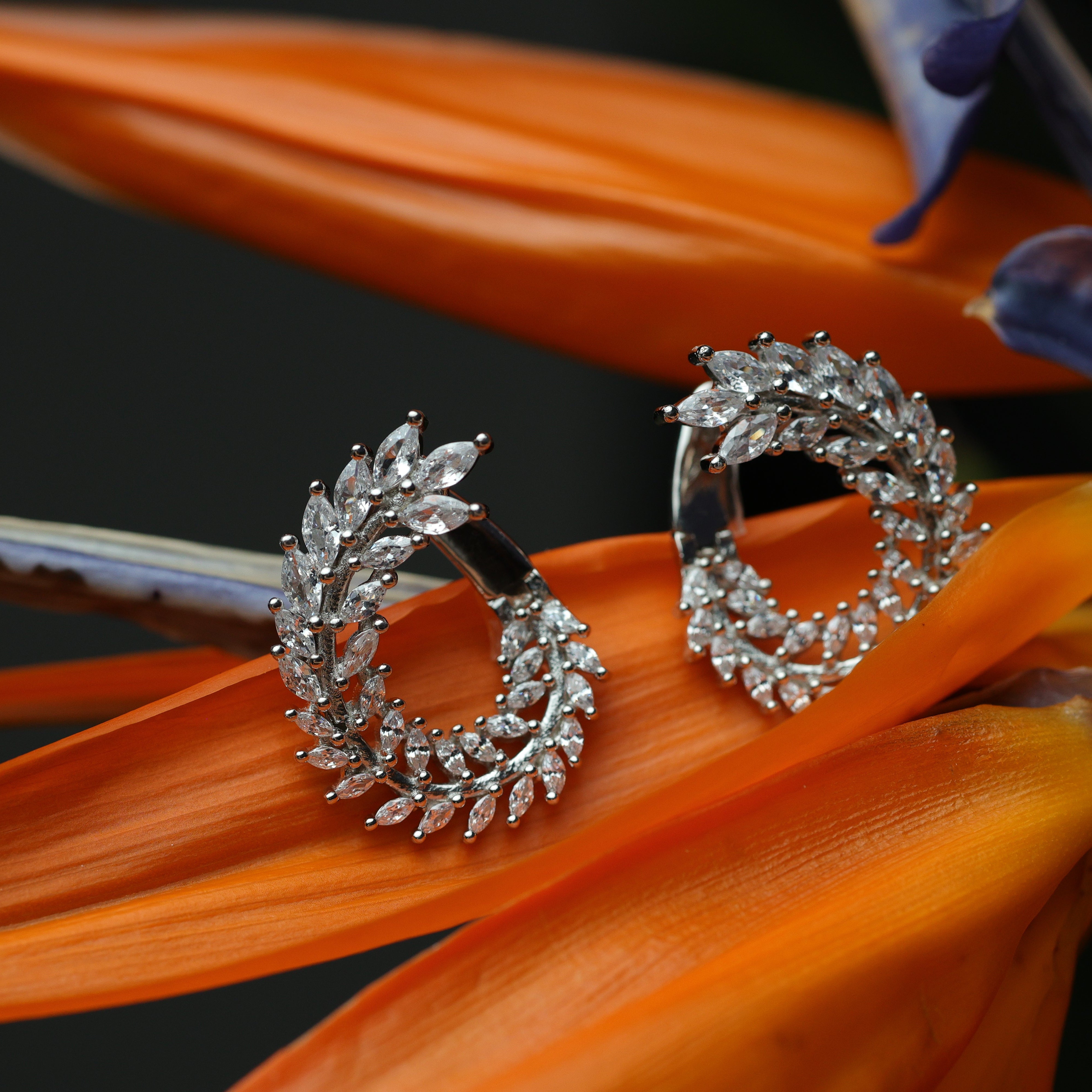 Large Wreath Crytal Earrings, Pendant image 3