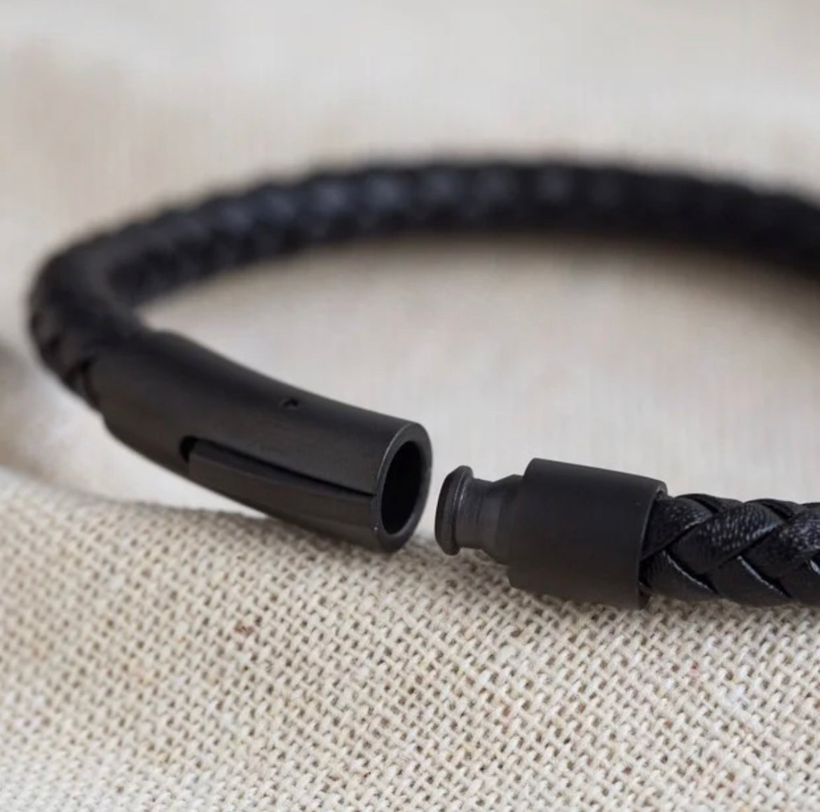 Woven Men's Bracelet image 1