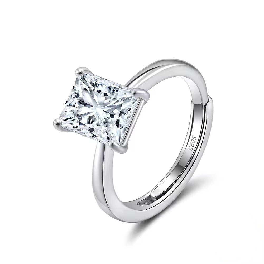 Four Claw Ring