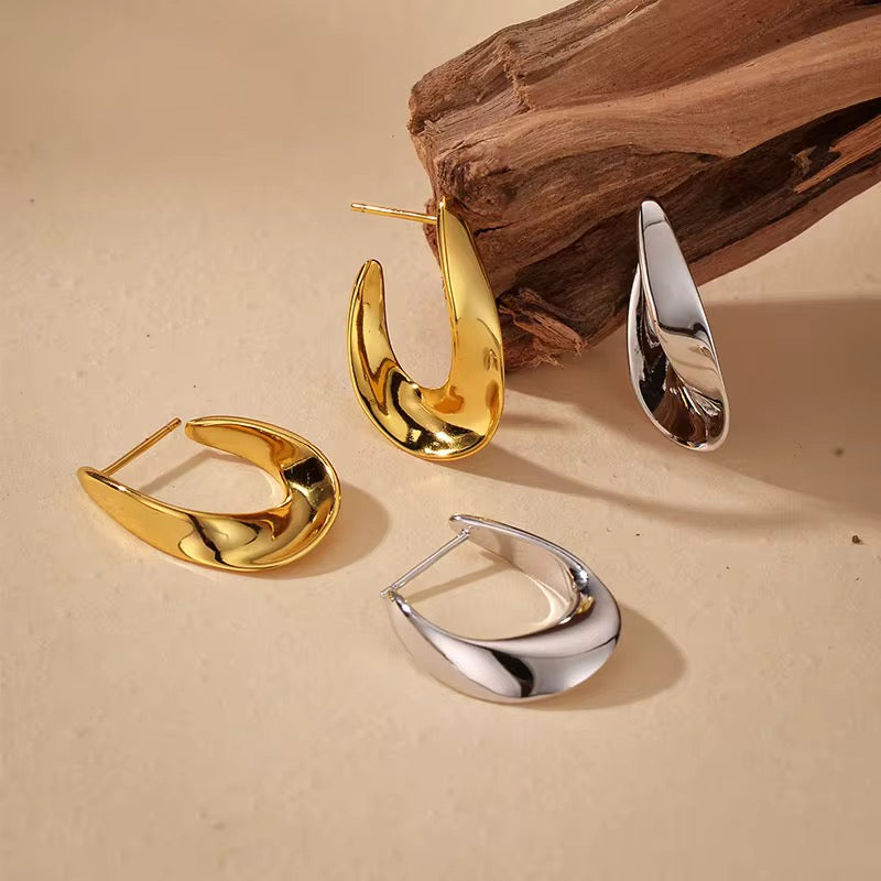 Twisted Hoop Earrings