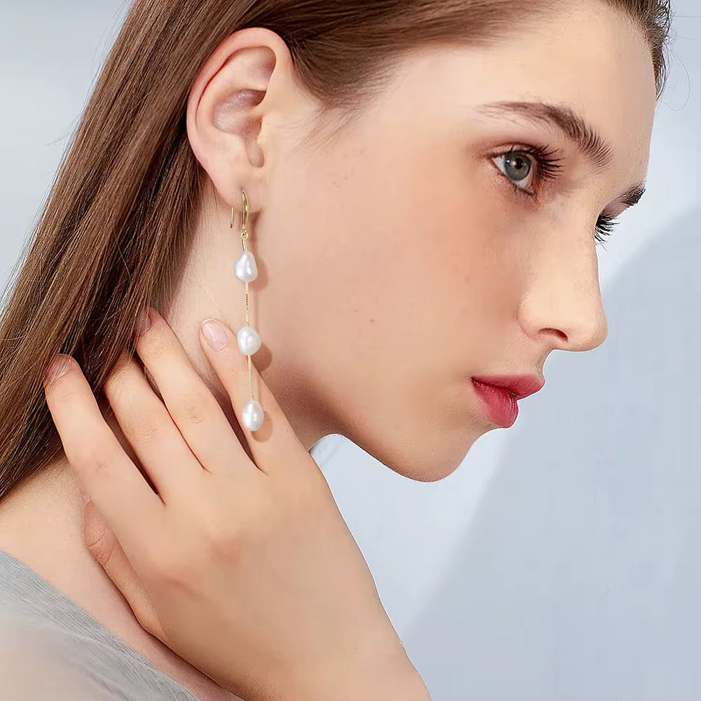 Pearl Dangling Earrings