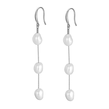Pearl Dangling Earrings