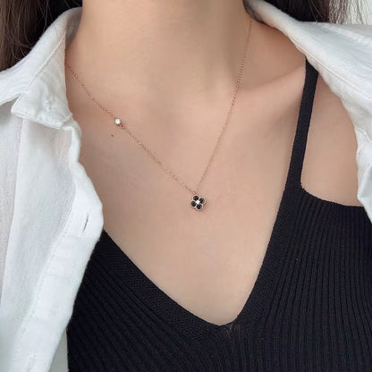 Four-Leaf-Clover Necklace