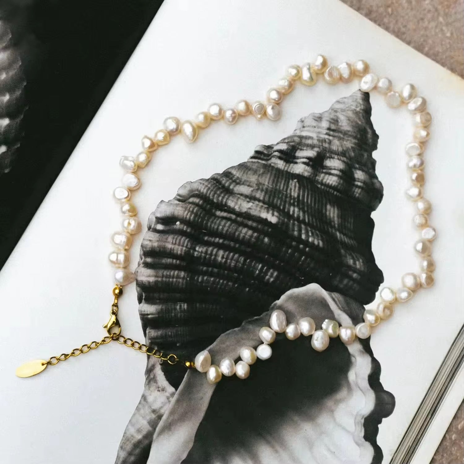 Pearl Choker
