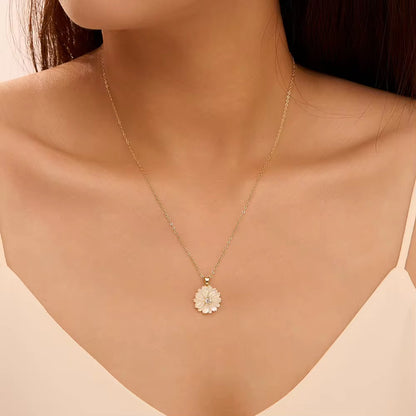 Shell Flower Necklace
