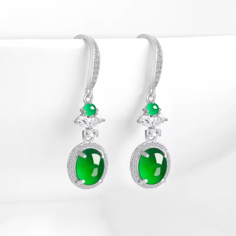 Emerald green Drop Earrings