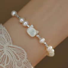 Cat Pearl Bracelet