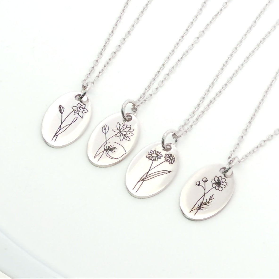 Birth-flower Necklace